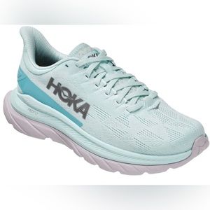 Hoka pro-fly MACH 4